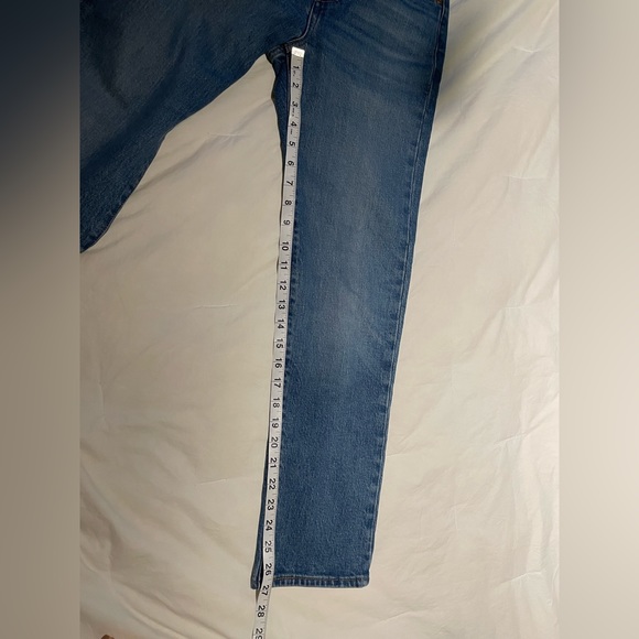 Levis Wedgie Straight Jeans - Picture 6 of 7